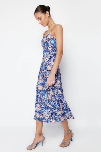Trendyol Collection Rochie țesută Midi cu bretele în linie A, cu flori albastre TWOSS24EL00326