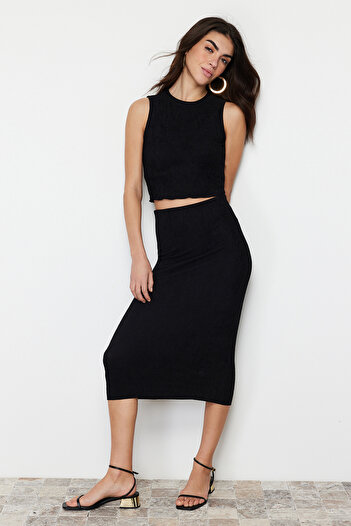 Trendyol Collection Zero Sleeve Black Knitted Blouse and Skirt Set - TWOSS24AU00014