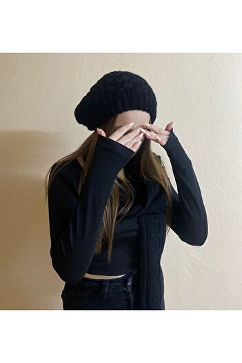 sema aksesuar Women's Winter Black Color Patterned Beret and Scarf Set 2 Pieces - Hat - Valentine's Day Gift