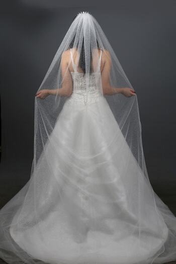 paris in paris Glittery Tulle Long Wedding Dress Veil Single Layer with Comb 230 Cm Off-White