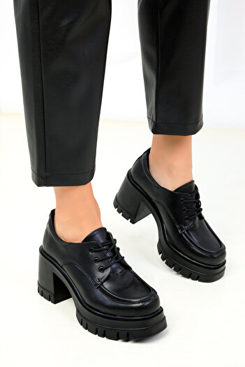 SOHO Black Women's Casual Shoes 18598