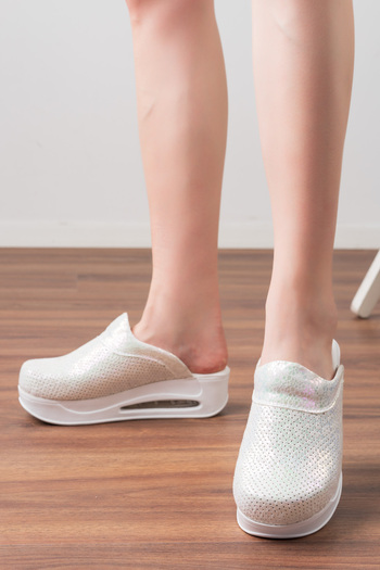BLUMSABOTERLİK Shiny Self Patterned Air Max Sole Women's Sabo Full Orthopedic Slippers