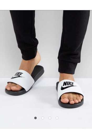Nike Шльопанці унісекс Victori One КУПИТИ 1 РОЗМІР В МАГАЗИНІ CNGSTORE