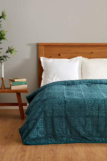 Karaca Home Blair Petrol Single Embos Blanket