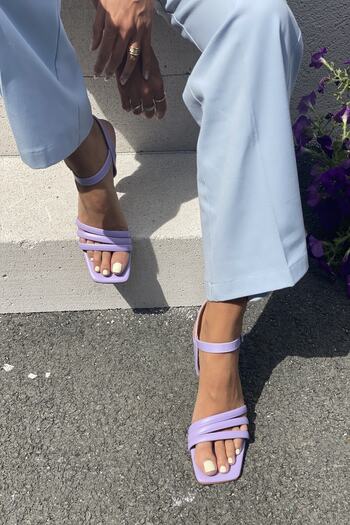İnan Ayakkabı Lilac Color Women's Three Bands and Ankle Belt Detailed Heeled Shoes 6 Cm