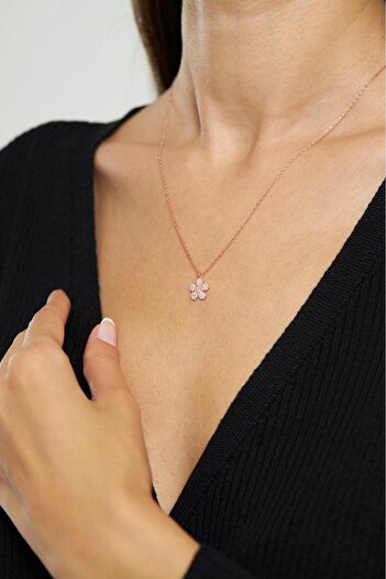 Roza Silver Zirkon Taşlı Rose Minimal Papatya Gümüş Kolye
