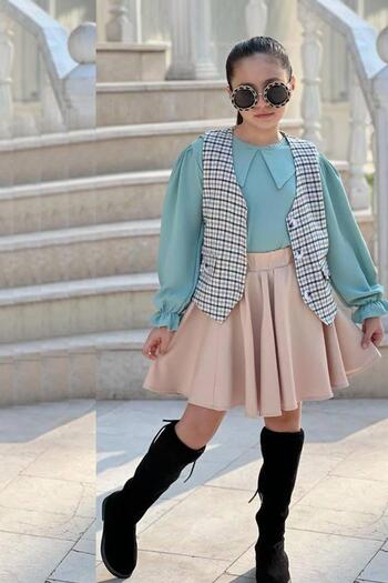 Riccotarz Girl's Striped Pocket and Shirt Collar Green Blouse Skirt Set