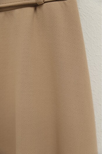 Modamorfo Belt Buckled Elastic Waist Skirt