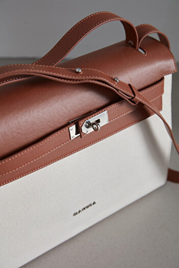 Manuka LEATHER DETAILED CANVAS BAG NATURAL