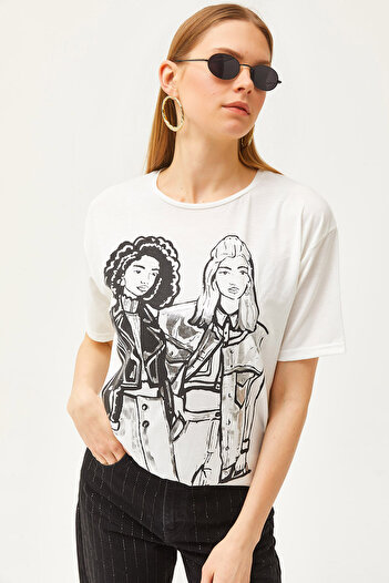 Olalook Women's Ecru Foil Detailed Flowy T-Shirt TSH-19000772