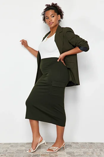 Trendyol Curve 100% Cotton Khaki Midi Knitted Skirt - Pocket Detailed TBBSS24AZ00000