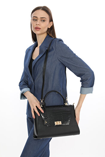 Piedra Black Color Crocodile Covered Long Strap New Season Women's Bag with Plenty of Compartments