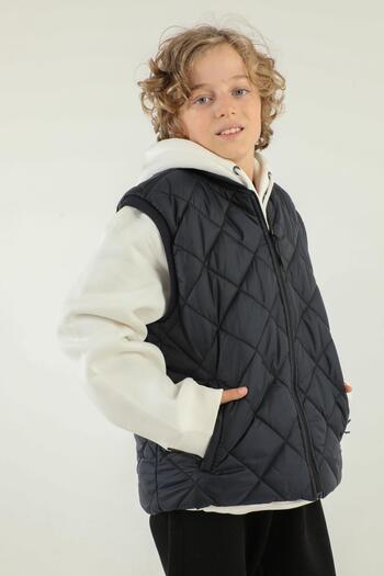Black One Diamond Patterned Boy's Vest with Double Pockets