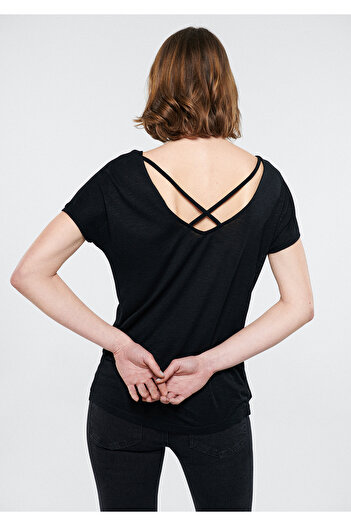 Mavi Black T-Shirt with Back Detail Regular Fit / Normal Cut 8810588-900