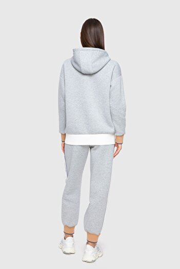 GIZIA SPORT Triko Bant Detaylı Kapüşonlu Gri Sweatshirt