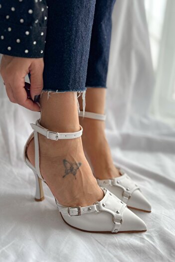 Shoebutik Rock White Leather Ankle Band Pin Detailed Women's Heeled Shoes