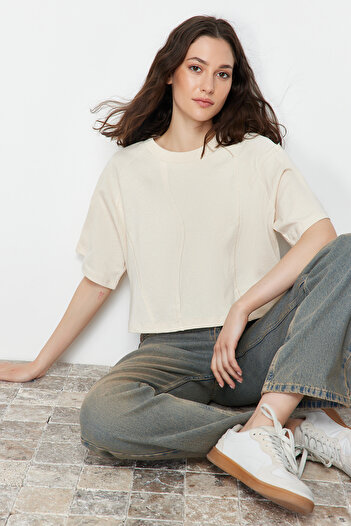 Trendyol Collection Stone 100% Thick Cotton Cut-Out Detail Relaxed/Casual Fit Crop Knitted T-Shirt Twoss24Ts00025