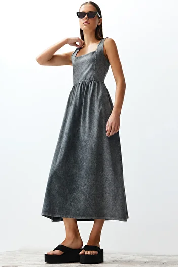 Trendyol Collection Anthracite Antique Skater τετράγωνο γιακά μηδενικό μανίκι πλεκτό μάξι φόρεμα TWOSS24EL00586
