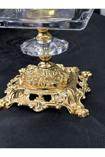 Santara AVANGARDE GOLD DÖKÜM AYAK GOLD YALDIZLI KELEBEKLİ 2 PARÇA SUNUMTAKTAN OLUŞAN MUHTEŞEM SUNUM SETİ