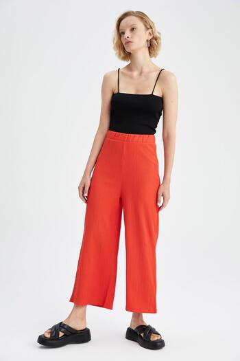 DeFacto Basic Capri nadrág T4770az22sm