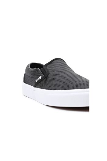 Vans UA Classic Slip-On Deri Siyah Ayakkabı VN000XG8DJ61