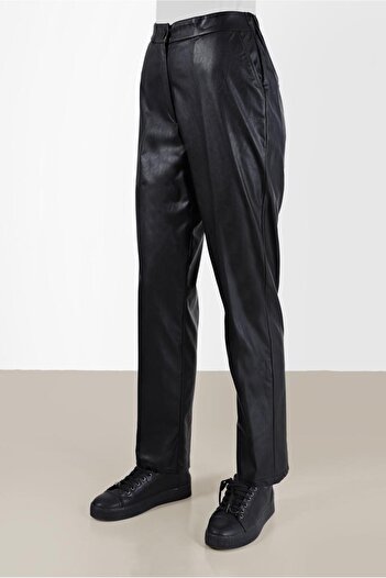 Alvina COMFORTABLE CUT LEATHER PANTS 70311