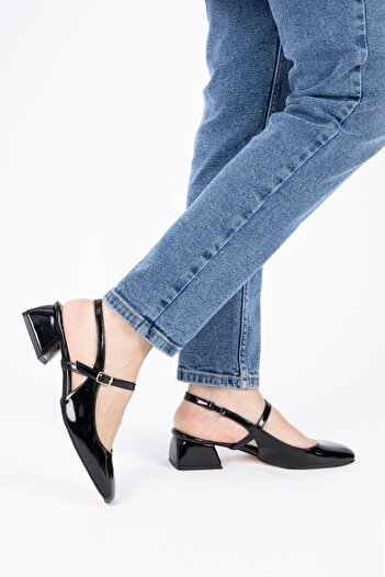 Getcho Saka Women's Open Back Blunt Toe Black Patent Leather Short Heeled Shoes