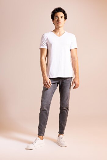 DeFacto Slim Fit V-Neck Basic Short Sleeve 100 Cotton T-Shirt M4791az23sm