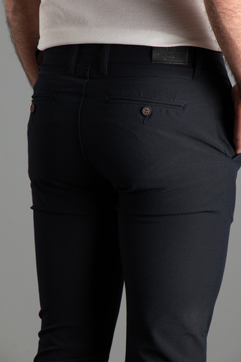 ZEKİ ÖZER MEN'S NAVY BLUE GOFRE LINEN PANT
