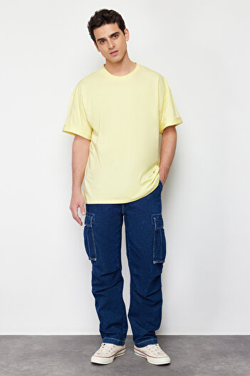 Trendyol Collection Yellow Oversize/Wide Cut 100% Cotton T-Shirt Tmnss22Ts0318