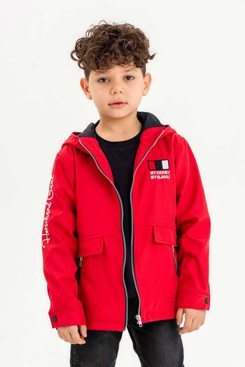 Gold Class Kidswear Kapucnis cipzáras hímzéssel díszített vízálló fiúkabát
