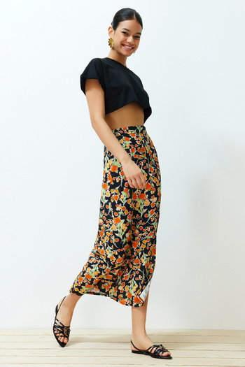 Trendyol Collection Multicolored Viscose Fabric Floral Patterned Slit Midi Woven Skirt TWOSS24ET00126