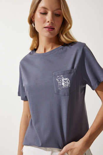 Happiness İstanbul Women's Anthracite Pocket Knitted T-Shirt UB00252