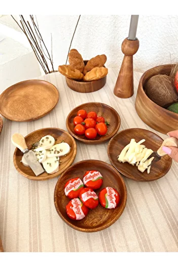 KaiHome 4-Piece Acacia Breakfast / Meze Plate