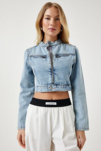 Happiness İstanbul Women's Light Blue Zippered Crop Denim Jacket RV00167