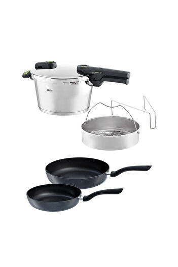 Fissler Vitaquick Green Point 4.5 Liter Pressure Cooker + Pan Set