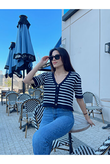 Puella V-NECK STRIPED SHORT SLEEVE CARDIGAN