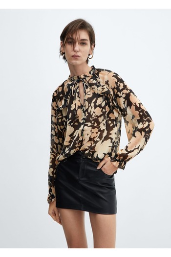 MANGO Woman Flowering blouse with floral print