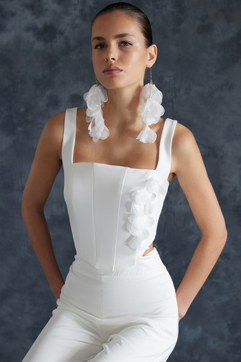 Trendyol Collection Ткане бюстьє з білим корсетом та квітковою фурнітурою TPRSS24BS00022