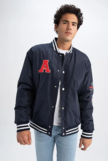 DeFacto Oversize Fit College Collar Bomber Bomber Jacket Z1770az23sp