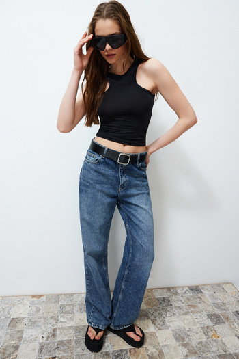 Trendyol Collection Black Strap Flexible Fitted/Body-Sitting Knitted Undershirt TWOSS24AL00032