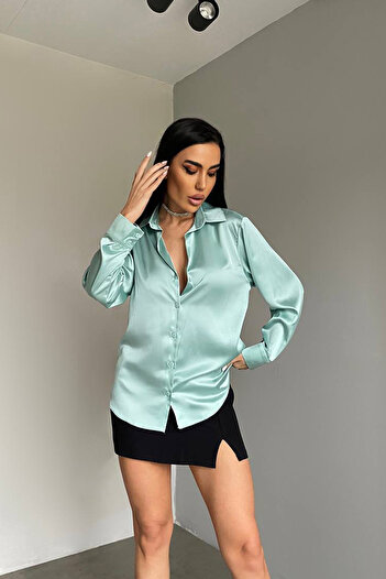Ortaya Çık Mint Light Flowing Satin Shirt