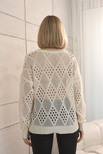 ALCHON Bicycle Round Neck Long Sleeve Diamond Patterned Openwork Summer Stylish Knitwear Sweater