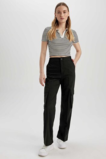 DeFacto Cargo Fit High Waist Straight Leg Trousers with Cargo Pockets A1572ax23sm