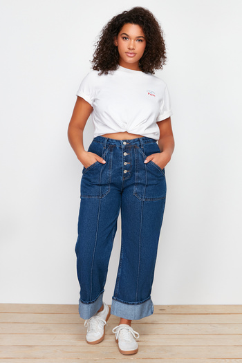 Trendyol Curve Dark Blue Curling Leg Detailed Straight Fit Jeans TBBSS24CJ00004