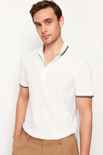 Trendyol Collection Color Blocked White Polo Neck T-shirt - Textured, Regular Fit TMNSS24PO00039