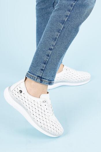 Getcho Palmer Women's Genuine Leather White Casual Shoes