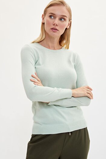 DeFacto Basic Crew Neck Relax Fit Extra Soft Cashmere Textured Knitwear Sweater