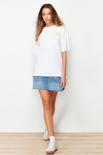 Trendyol Collection White 100% Cotton Front and Back Embossed Printed Oversize/Wide Pattern Knitted T-Shirt TWOSS23TS00355