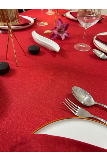 Zeren Home Polyester Keten Simli Masa Örtüsü Kırmızı